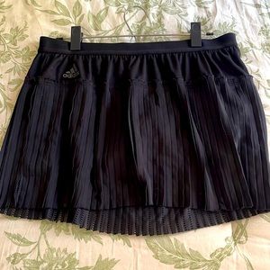 NWOT Adidas MatchCode Pleated Skort